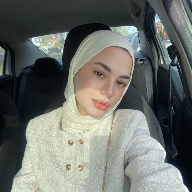 Üçyol Efsanevi Başarı Escort Bayan Dafne